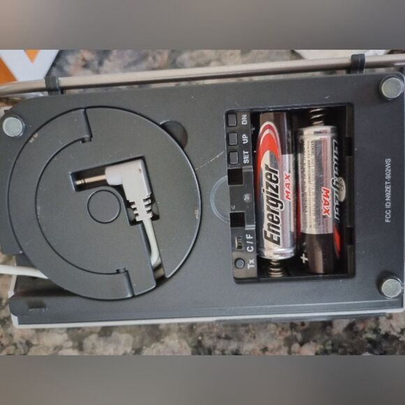 Williams Sonoma Remote Thermometer - Picture 9 of 15